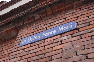 To tu znajdował się m.in. Pałac Tarłów. Historyczny spacer po ulicy Dolnej Panny Marii