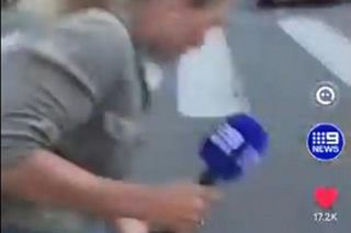 Dziennikarka postrzelona w czasie relacji na żywo! Tak Trump bawi się w wojnę w Los Angeles