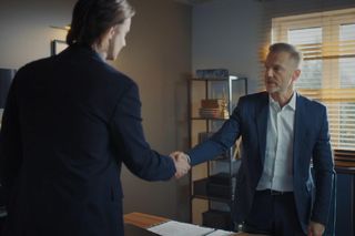 M jak miłość, odcinek 1852: Pożegnanie Rotkiewicza z kancelarią Andrzeja! Tylko udawał przyjaźń z Julią – ZDJĘCIA 