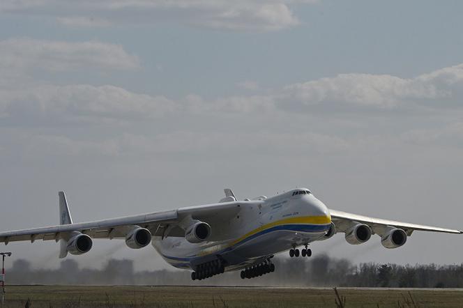 Antonow An-225 Mrijao w Warszawie - TRANSMISJA ONLINE na żywo [OGLĄDAJ]