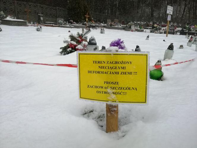 Trzebinia. W ciągu ostatniego półtora roku powstało tu około 25 zapadlisk. To oficjalne dane, bo mieszkańcy mówią nawet o dwukrotnej liczbie