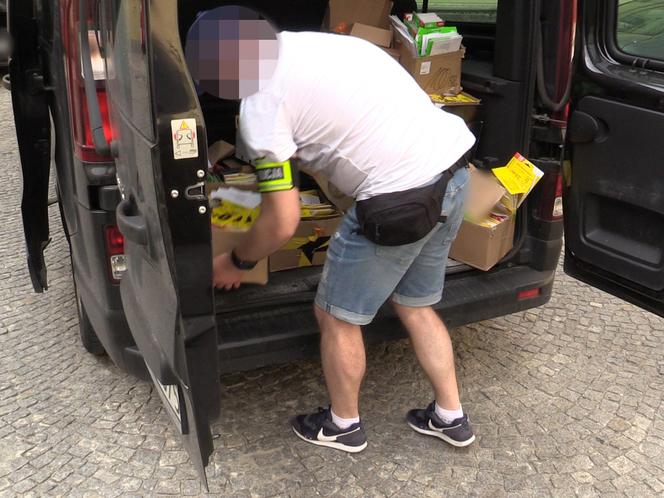 Udawał kupującego i wyłudzał dane. Internetowy oszust w rękach policji