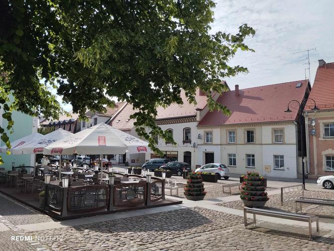 Rynek i mury miejskie w Byczynie w woj. opolskim