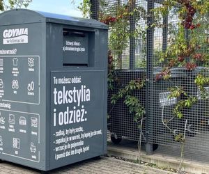 Nie masz gdzie wyrzuć niepotrzebnych ubrań? W Gdyni stanie 30 nowych kontenerów na odzież 
