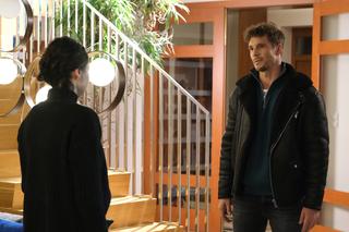 M jak miłość, odcinek 1721: Marcin (Mikołaj Roznerski), Iza (Adriana Kalska)