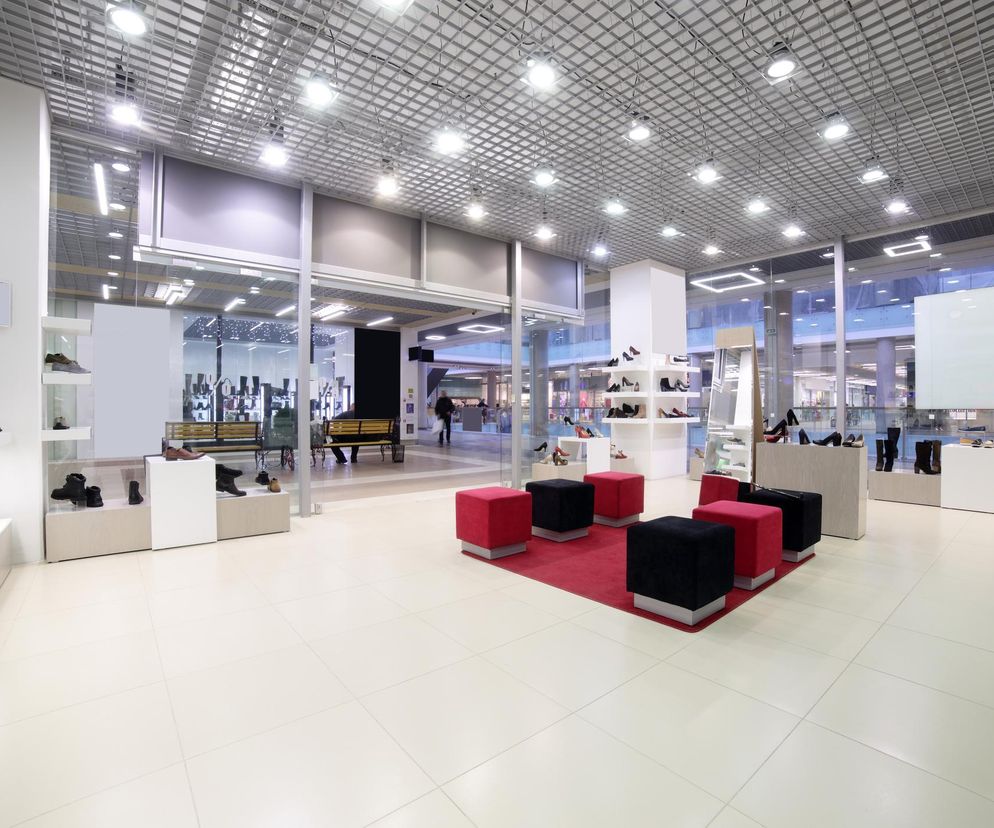 Oświetlenie w obiektach komercyjnych