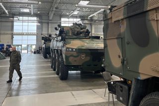 Zlot Miłośników Militariów w Lublinie. Można było zobaczyć broń i sprzęt bojowy