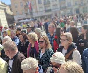 Walc Barbary z filmu „Noce i Dnie” wybrzmiał w sercu Kalisza