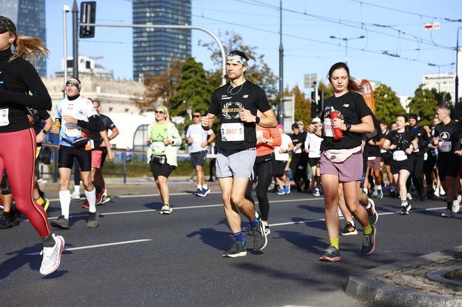 Uczestnicy 46. edycji Nationale-Nederlanden Maratonu Warszawskiego