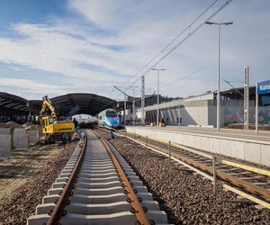 Wieża ciśnień, wiadukty i perony: modernizacja kolei w Katowicach