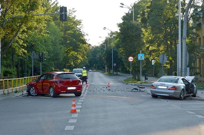 Wypadek Mercedesa SL w Chełmie