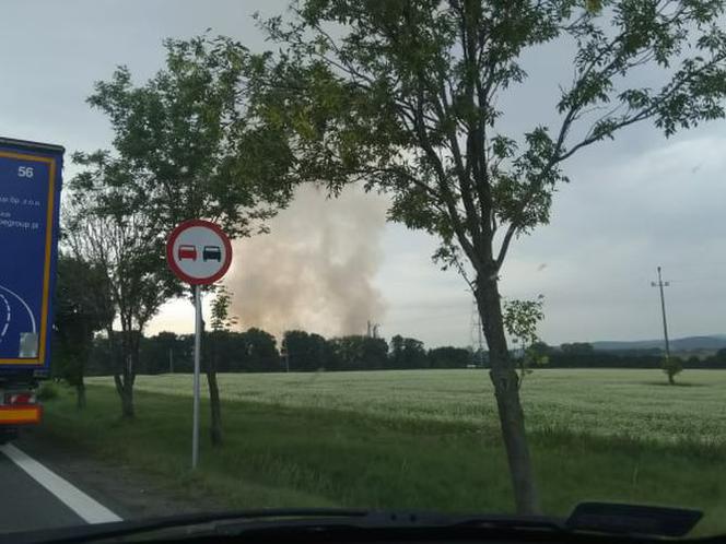 Pożar słomy w Jordanowie Śląskim