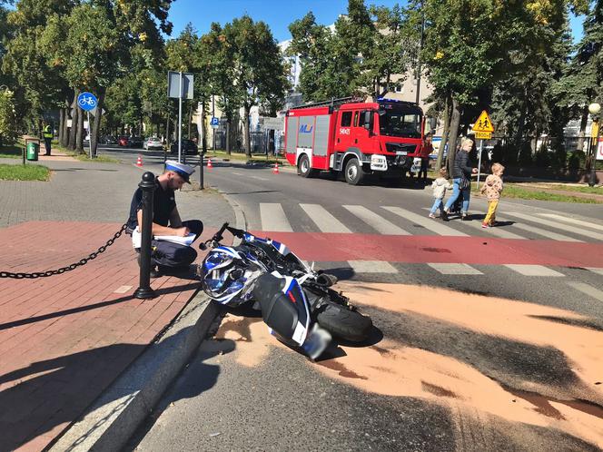 Łódzkie. 19-latek uciekał skradzionym motocyklem. Zginął w zderzeniu z oplem 