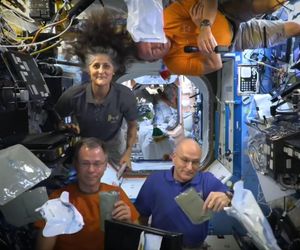 Thanksgiving astronautów bez grawitacji, ale z brukselką i wędzonym indykiem