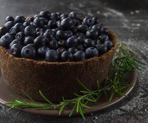 Dlaczego trzeba myć czarne jagody przed jedzeniem?