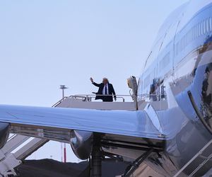 Trump wsiadł do samolotu natychmiast po pogrzebie papieża