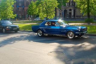 Parada zabytkowych pojazdów w Szczecinie