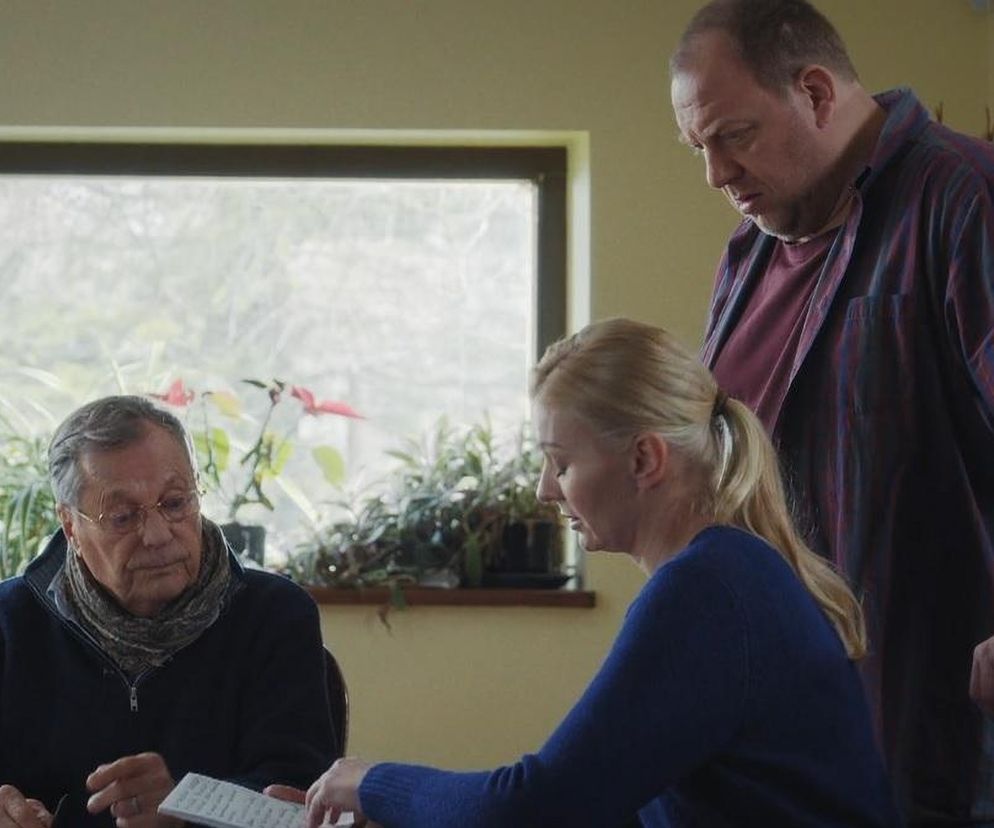 M jak miłość, odcinek 1805: Jagoda i Tadeusz odzyskają pieniądze po kradzieży maszyn ich firmy! Wyczerpią już limit nieszczęść? - ZDJĘCIA, ZWIASTUN