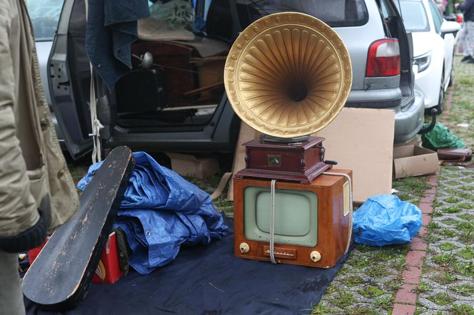 Prawdziwe perełki na Jarmarku Staroci w Bytomiu. Było z czego wybierać