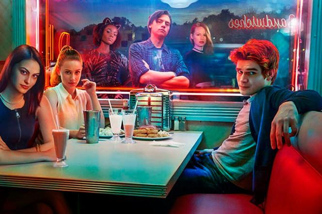 Riverdale: Lili Reinhart o zasadach dotyczących całowania