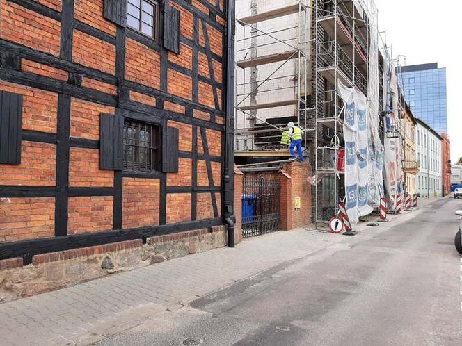 Bydgoszcz:  Pierzeja na Starym Porcie wkrótce w komplecie