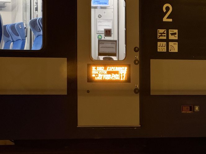 Wstrząsający wypadek na torach w Wołominie. „Identyfikacja była możliwa wyłącznie na podstawie dowodu osobistego”