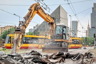 Duży remont w Warszawie złapał opóźnienie. Wszystko przez ulewne deszcze