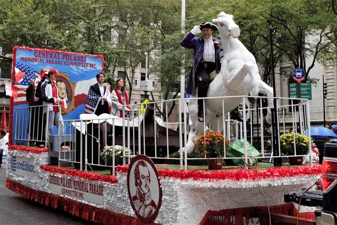 Parada Pułaskiego w NY na przestrzeni lat