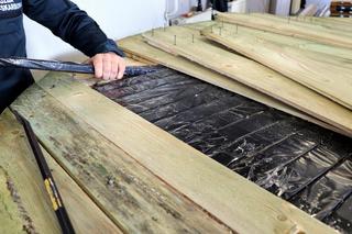 Przejście graniczne w Bobrownikach. KAS udaremniła przemyt papierosów wartych 1 mln zł