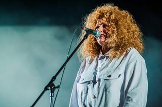 Moda na makaron na głowie