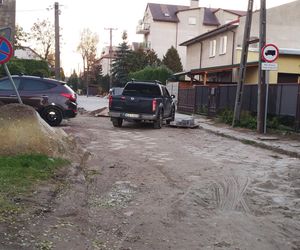 Kończy się remont, a właściwie budowa z kostki ulicy Fabrycznej w Siedlcach