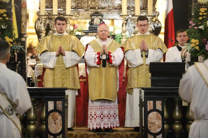 Nowi księżą w archidiecezji krakowskiej. Abp Jędraszewski mówił o klerykalizmie