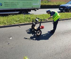 Wypadek dwóch pojazdów na ulicy Dekana w Lesznie 