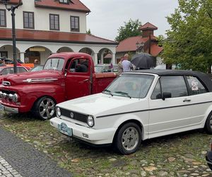 Zlot Zabytkowych Samochodów w Nowym Sączu 