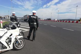 Autostrada A4: Dramatyczna interwencja policjantów na motocyklach