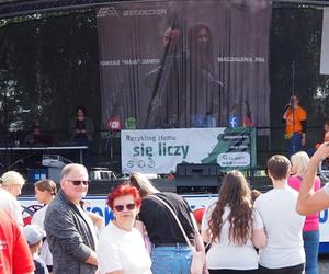 Piknik Rodzinny „Sport wzbogaca - nałóg zatraca na Kopcu Wyzwolenia w Piekarach Śląskich 