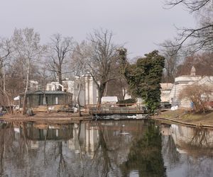 Remont Amfiteatru w Łazienkach Królewskich