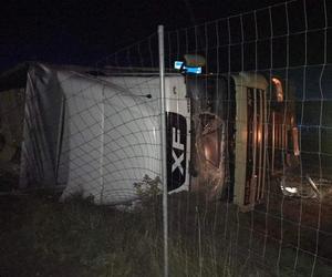 Autostrada A1 w Częstochowie zablokowana. Ciężarówka leży na jezdni