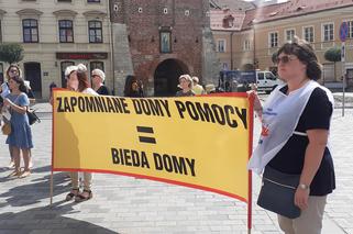 Pracownicy DPS-ów strajkowali w Lublinie [GALERIA]
