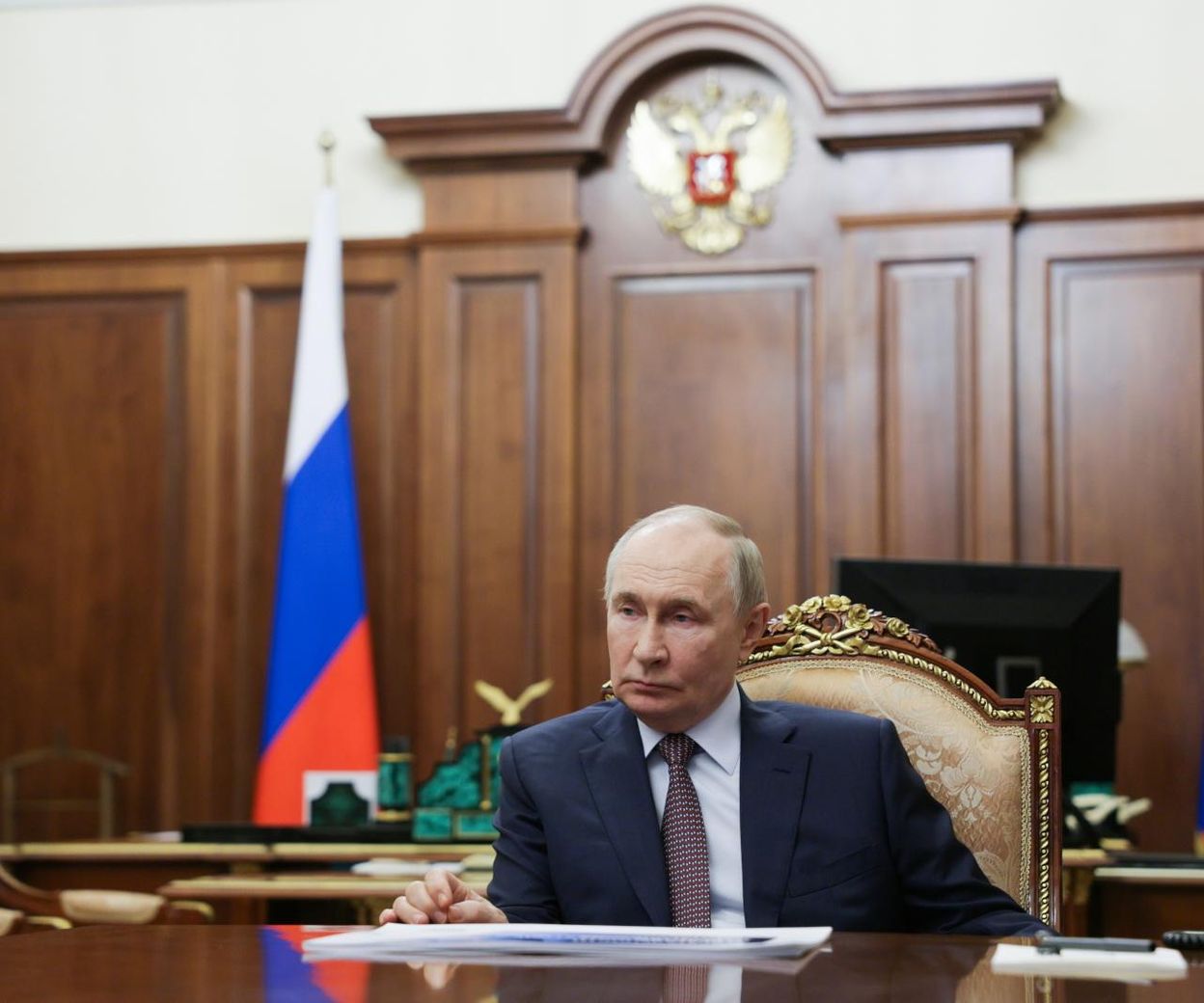 Rzeczkowski: Rosja chowa się za parasolem atomowym i wybiera cele