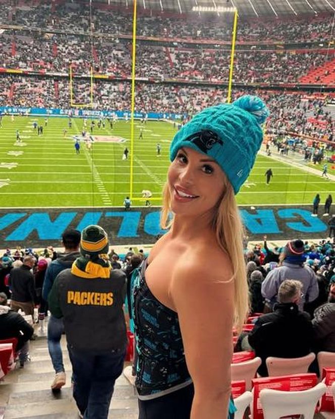 Franciska Szabo, znana jako Sheena Bathory