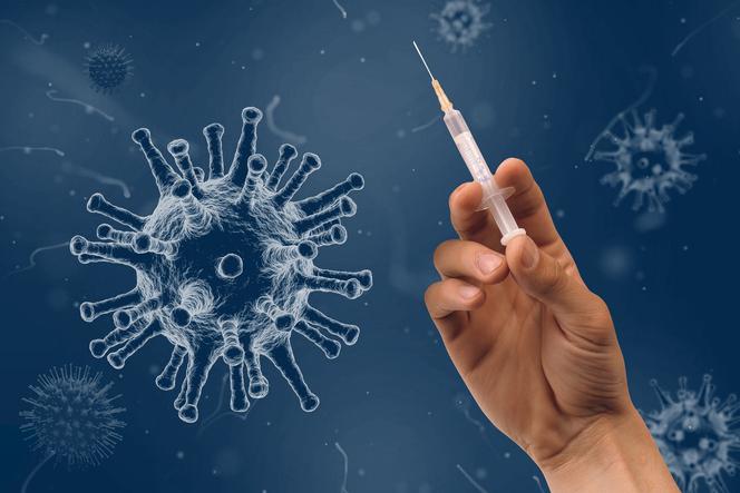 Naukowcy badają skuteczność trzeciej dawki szczepienia