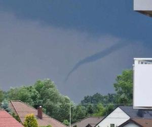 Trąba powietrzna pod Wrocławiem. IMGW ostrzega przed burzami