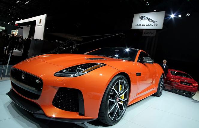 Jaguar F-type SVR