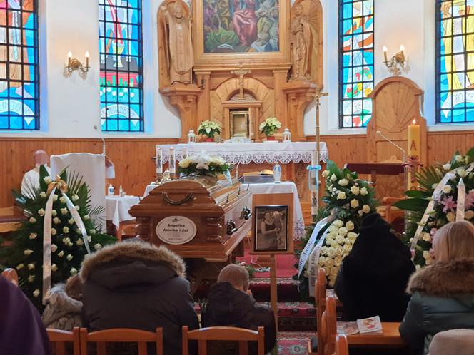 Sebastian miał tylko 14 lat, Anielka i Jaś byli jeszcze młodsi. Zginęli w potwornych wypadkach na torach