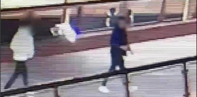 Eksplozja przemocy wśród nastolatków w Warszawie. Pistolety, noże, kastety i pięści. Tak wygląda codzienność niektórych młodych ludzi