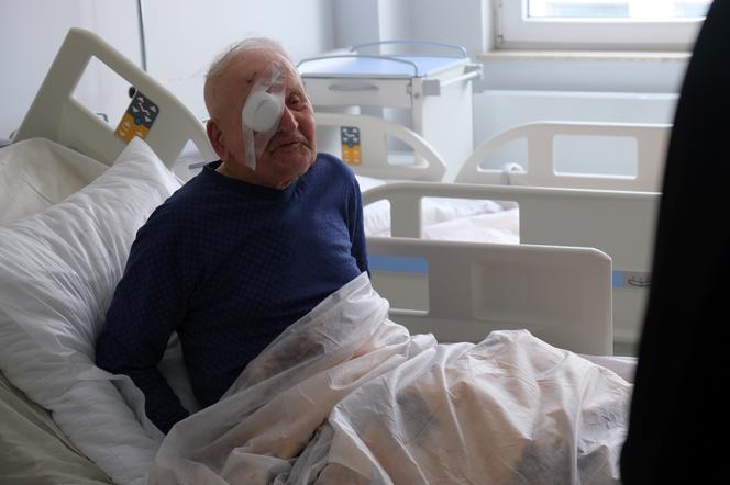 101-letni pan Tadeusz z Wizny przeszedł operację zaćmy. "Chciałby w dalszym ciągu służyć Polsce"