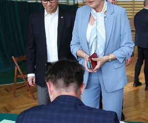 Głosowanie Andrzeja i Agaty Dudów 