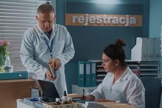 M jak miłość, odcinek 1668: Marysia (Małgorzata Pieńkowska), Artur Rogowski (Robert Moskwa)