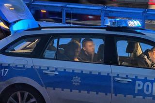  Tajemnicze zatrzymanie na S8 w Warszawie. Kierowca w kajdankach, co tam się wydarzyło?